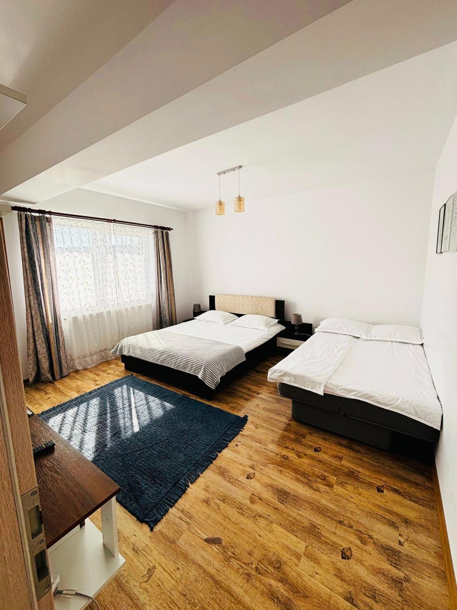 Das Home Rîşnov Ngoại thất bức ảnh